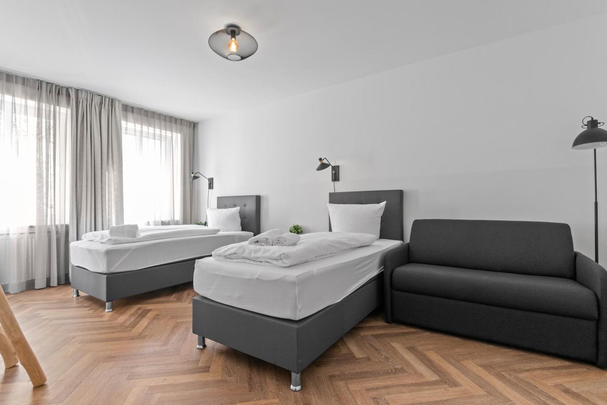 Flatista Homes - Station - 4 Br Appartement *